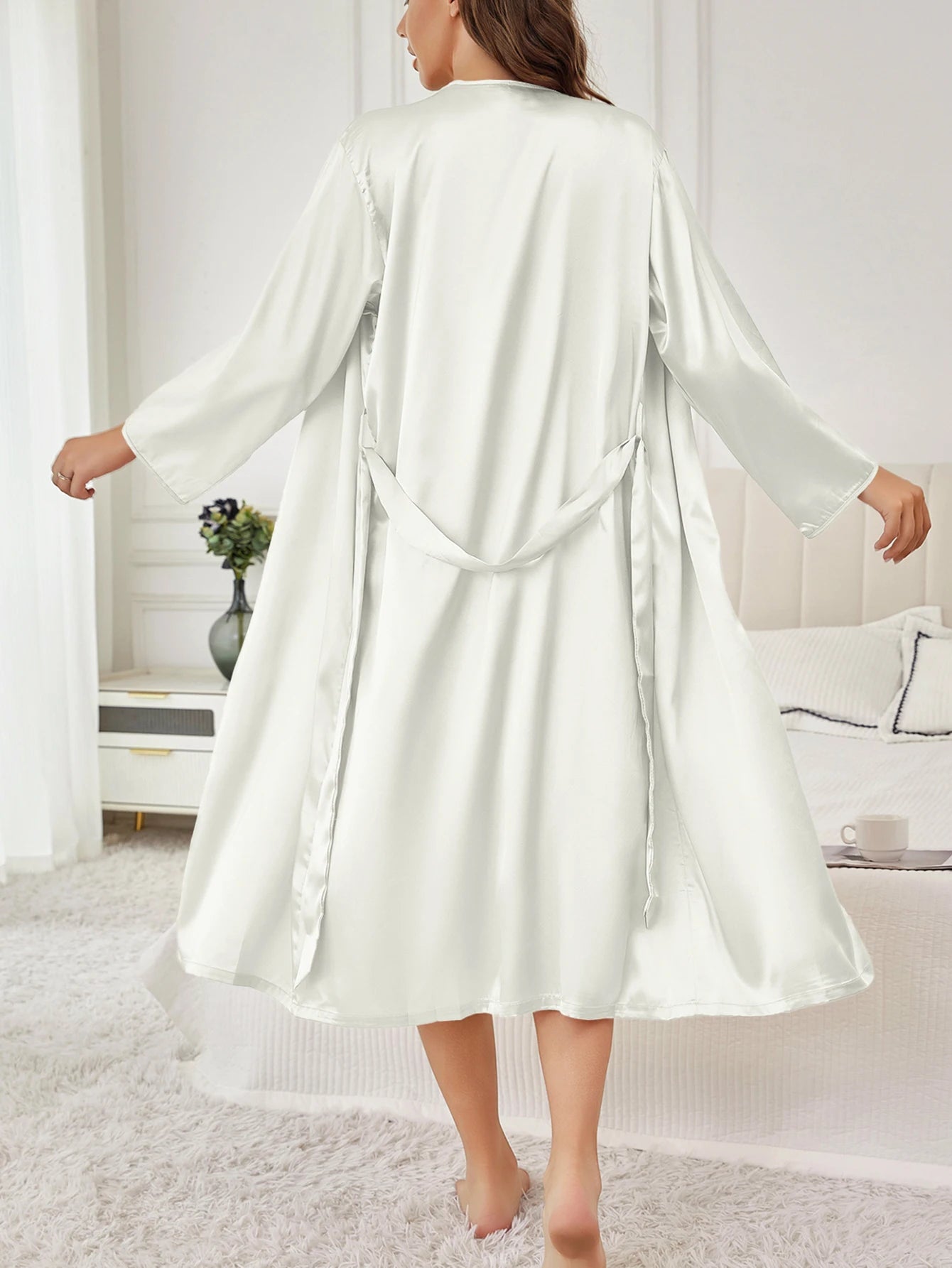 1 Piece of Women's Pure Color Satin Silk Pajamas, Elegant and Romantic Nightgown with Belt, Silky and Comfortable Bathrobe