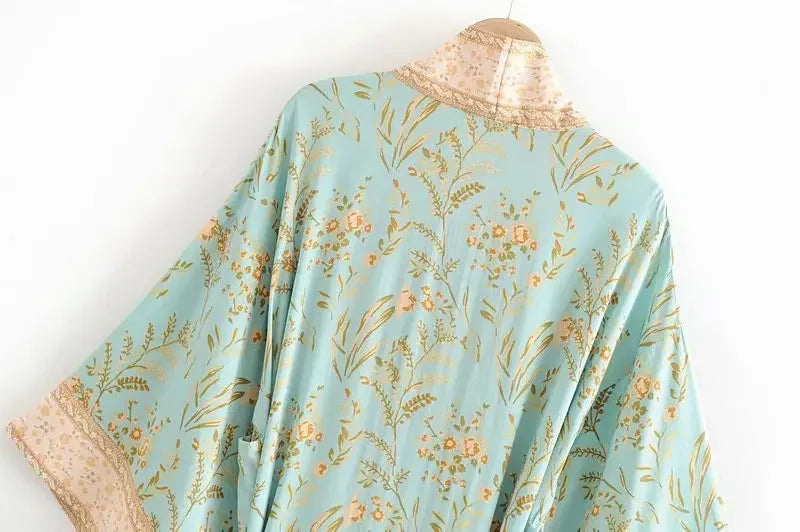 Boho Queens Fashion Women Green Floral Print Bat Sleeve Rayon Beach Bohemian Kimono Ladies V Neck Boho Robe Bikini Cover-ups